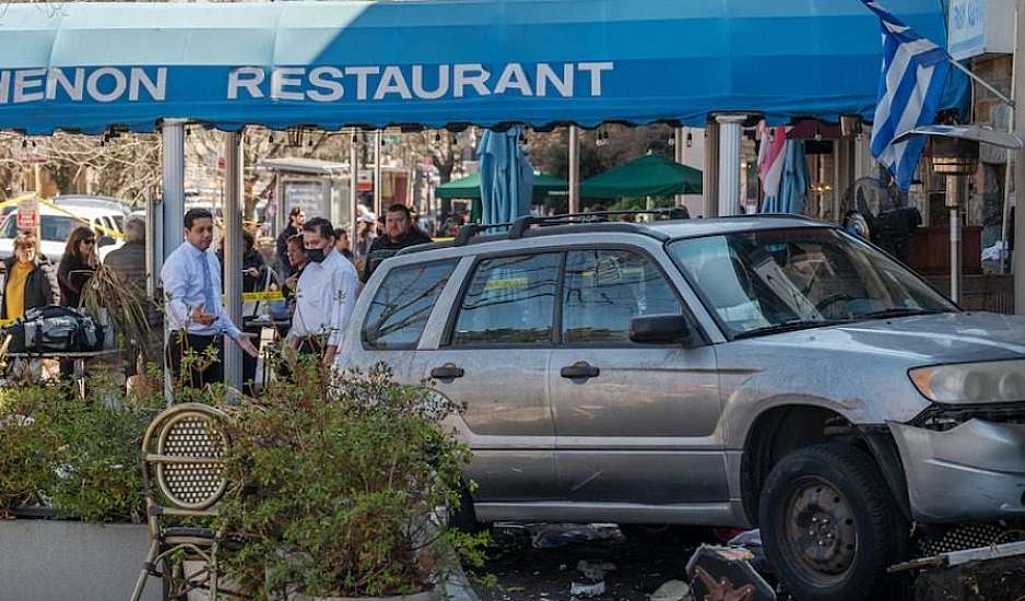 ΗΠΑ: Αυτοκίνητο έπεσε σε ελληνικό εστιατόριο ‑ 2 νεκροί και 9 τραυματίες