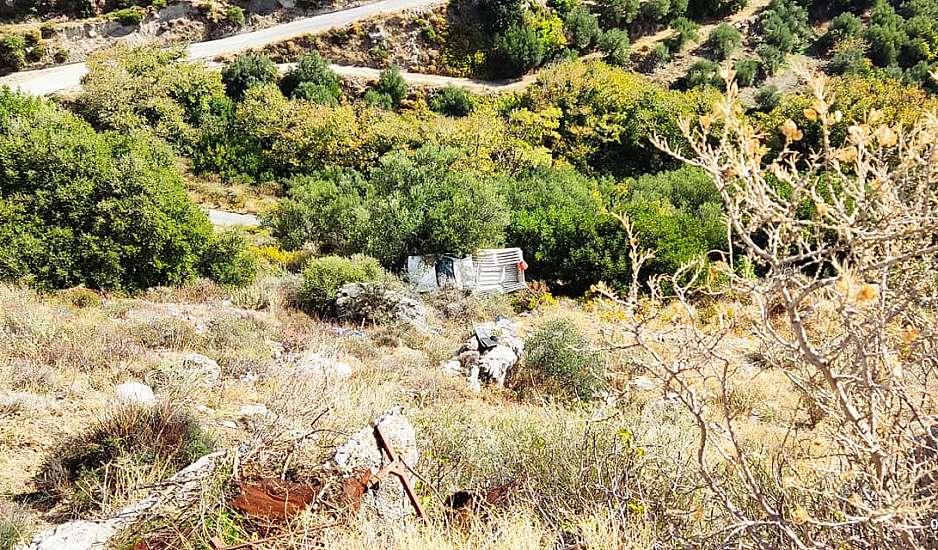 Τραγωδία στην Ιεράπετρα: Ηλικιωμένος έπεσε με το αγροτικό του σε γκρεμό