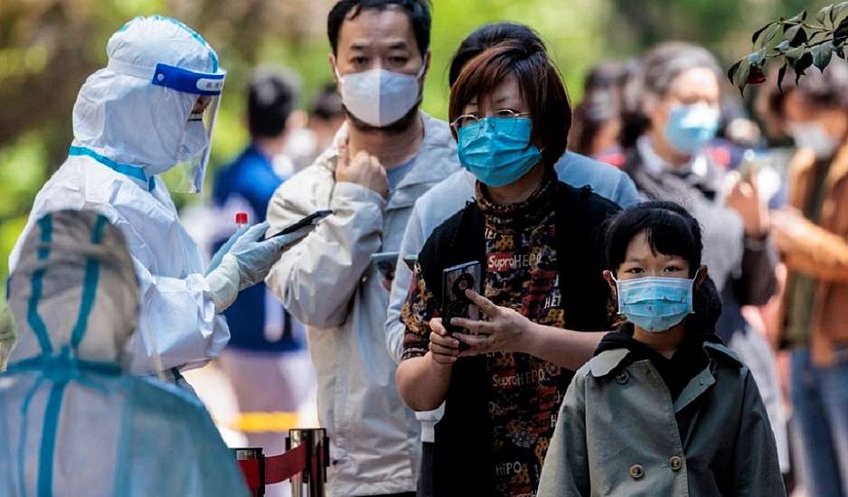 Κίνα: 4.384 νέα κρούσματα κορονοϊού - 8 νεκροί στη Σαγκάη