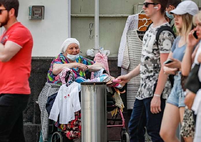 Ρωσία: Τέλος σε όλους τους περιορισμούς για τον κορονοϊό