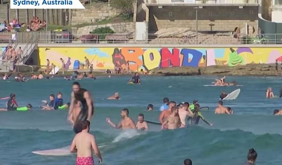Κορονοϊός - Αυστραλία: Έκλεισαν την διάσημη παραλία Μπόντι λόγω της παραβίασης των μέτρων