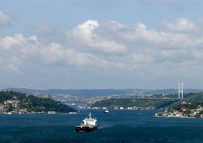 Τουρκία: Η Άγκυρα απέρριψε τη διέλευση ρωσικών πολεμικών πλοίων από τα Στενά  Βοσπόρου και Δαρδανελίων
