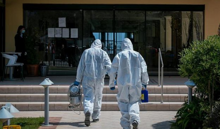 Θεσσαλονίκη: Μεγάλη η διασπορά του ιού, στερεύουν οι ΜΕΘ