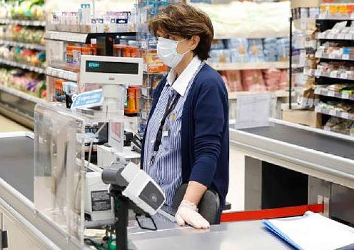 Το ωράριο καταστημάτων και σούπερ μάρκετ σήμερα Παραμονή Πρωτοχρονιάς