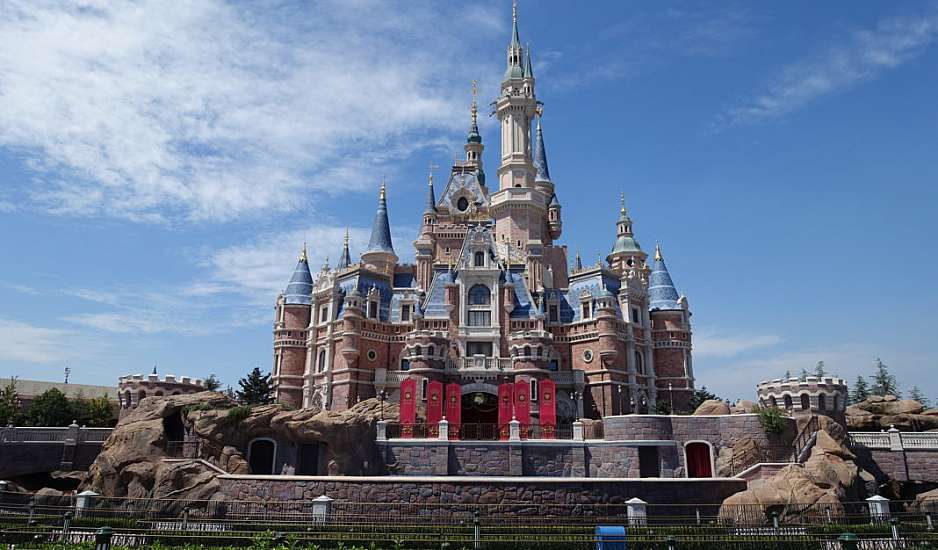 Κίνα: Εγκλωβισμένοι στο πάρκο της Disney οι επισκέπτες λόγω κορονοϊού - Κλειστό μέχρι νεωτέρας