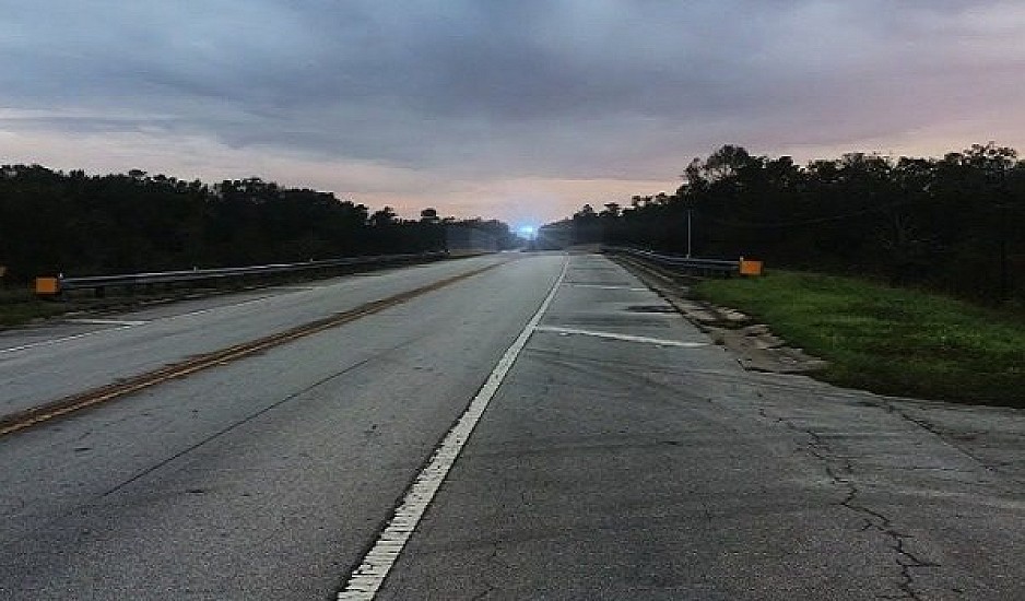 Το μυστήριο με τα φώτα που «κυνηγούν ανθρώπους» στους δρόμους της Φλόριντα