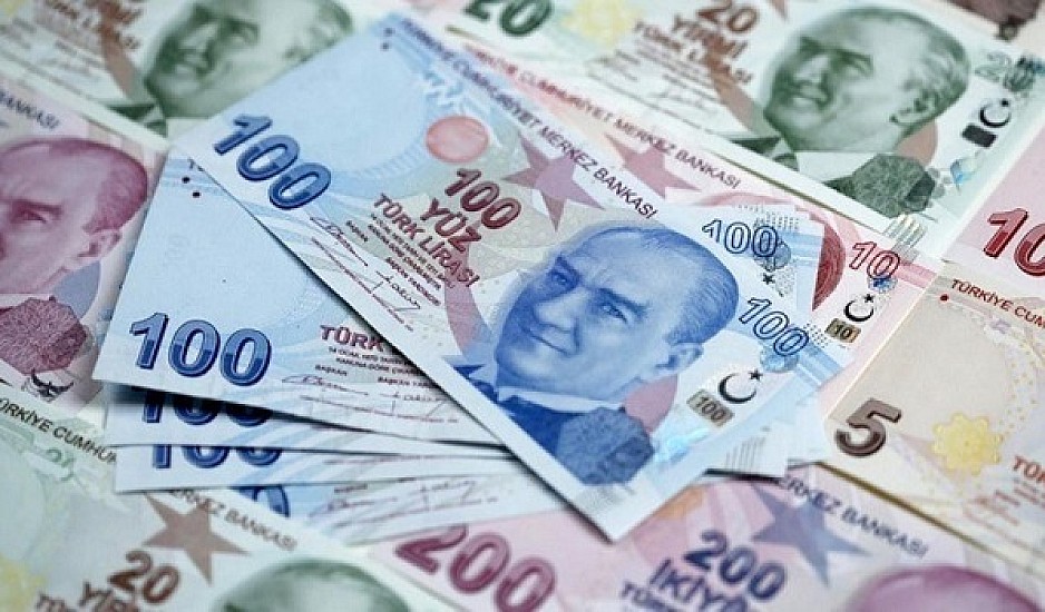 Η τουρκική λίρα συνεχίζει να υποχωρεί έναντι του δολαρίου