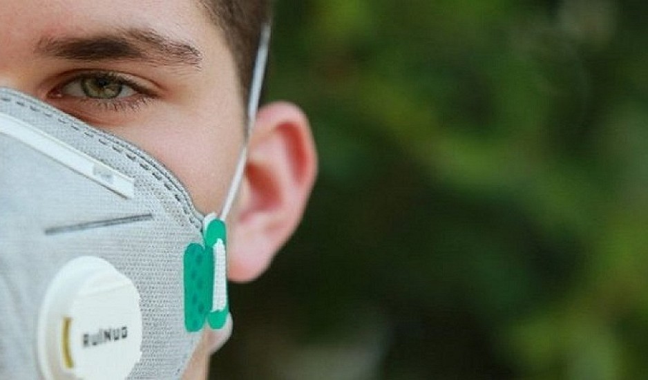 Κορονοϊός: Έξυπνη μάσκα αλλάζει χρώμα όταν σταματάει να φιλτράρει τον αέρα