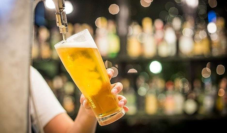 Μπύρα: Ο λόγος που σε φουσκώνει - Πως να το αντιμετωπίσεις