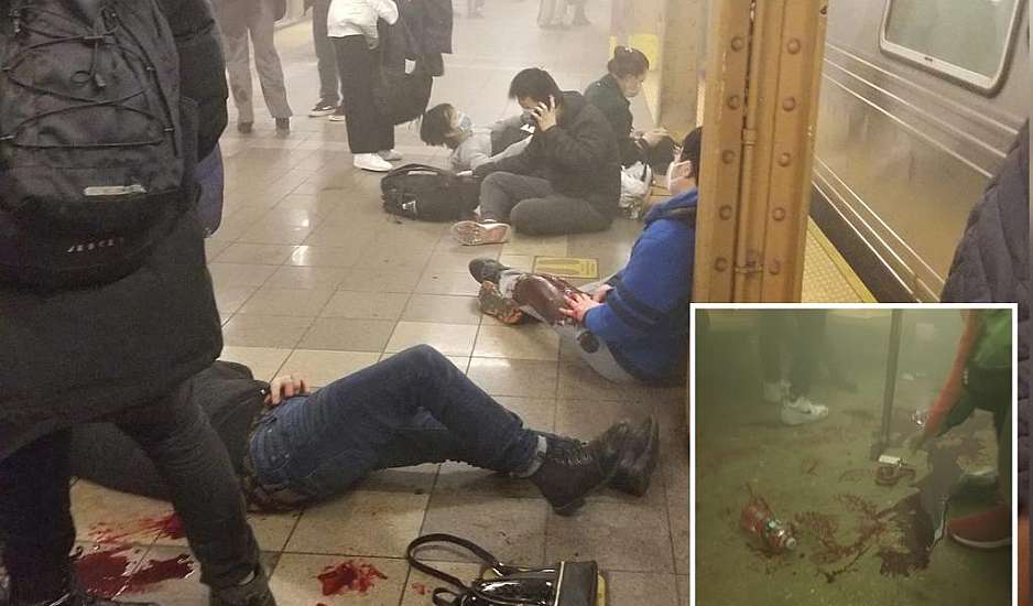 Συναγερμός στη Νέα Υόρκη, πυροβολισμοί κι εκρήξεις στο μετρό του Μπρούκλιν
