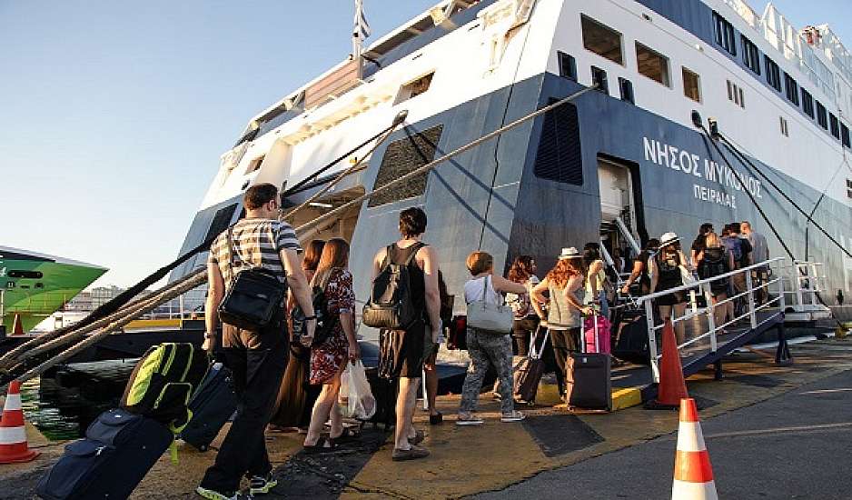 Ακτοπλοϊκά εισιτήρια: Προσφορές και όχι με μόνιμες μειώσεις ανακοινώνουν οι εταιρείες