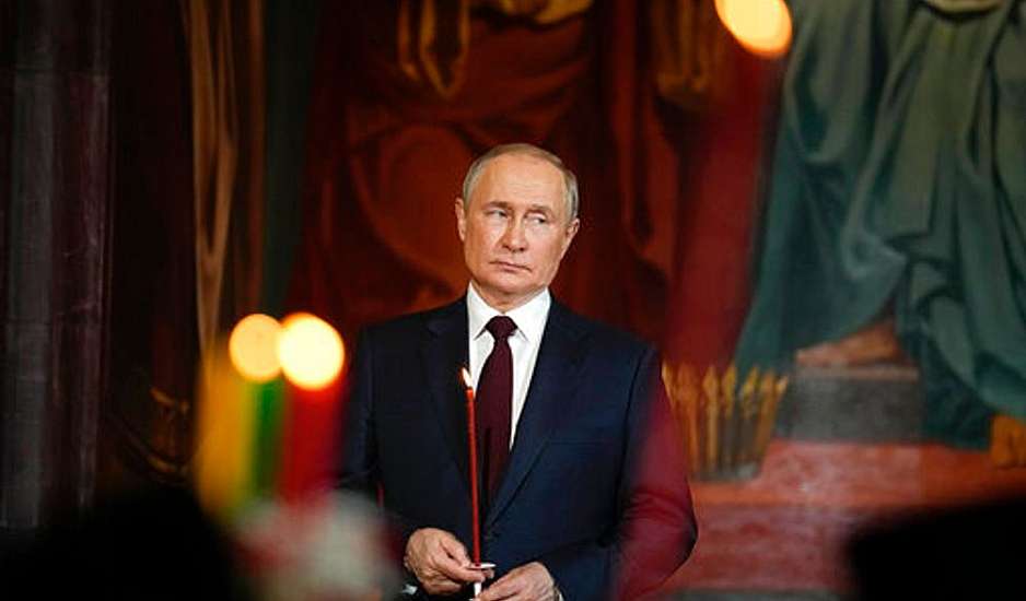 Δεν νιώθεις καλά Βλαντ;  Ο Πούτιν δείχνει ασταθής και φουντώνουν οι φήμες για την υγεία του
