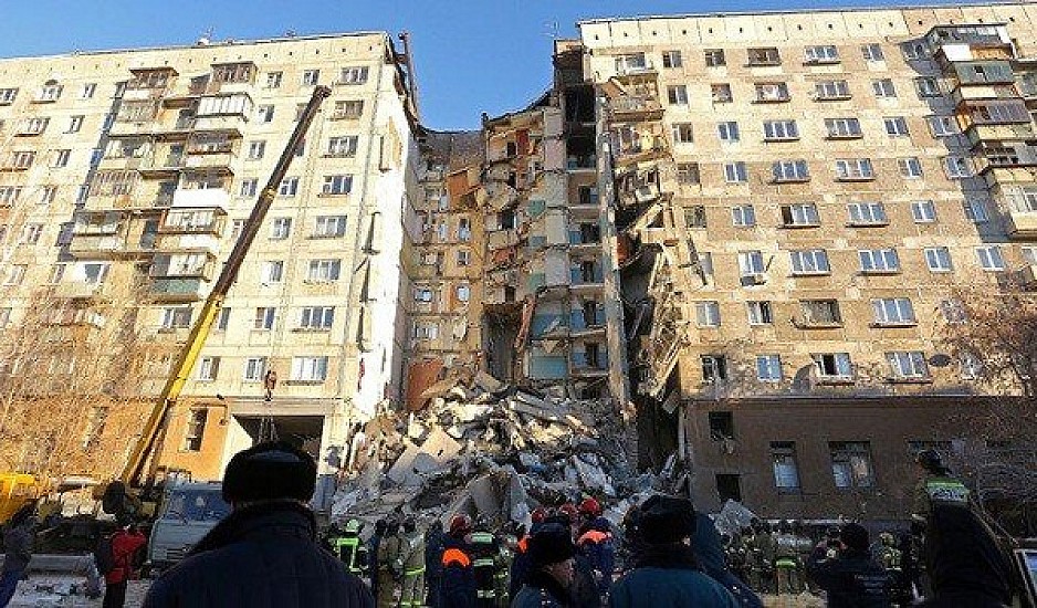 Ρωσία: Στους 37 έφτασαν οι νεκροί μετά την κατάρρευση πολυκατοικίας
