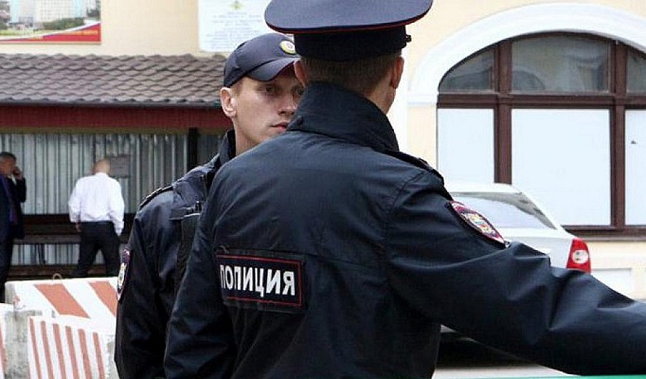 Ρωσία: Συνελήφθη στην Μόσχα μέλος του πανκ συγκροτήματος Pussy Riot