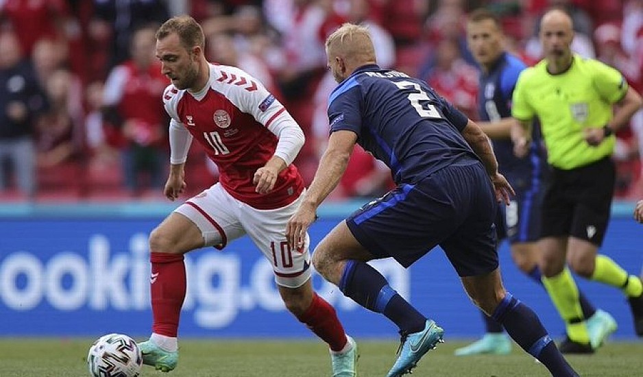 Euro 2020: Σοκ στο Δανία – Φινλανδία, κατέρρευσε ο Έρικσεν, του κάνουν τεχνητή αναπνοή