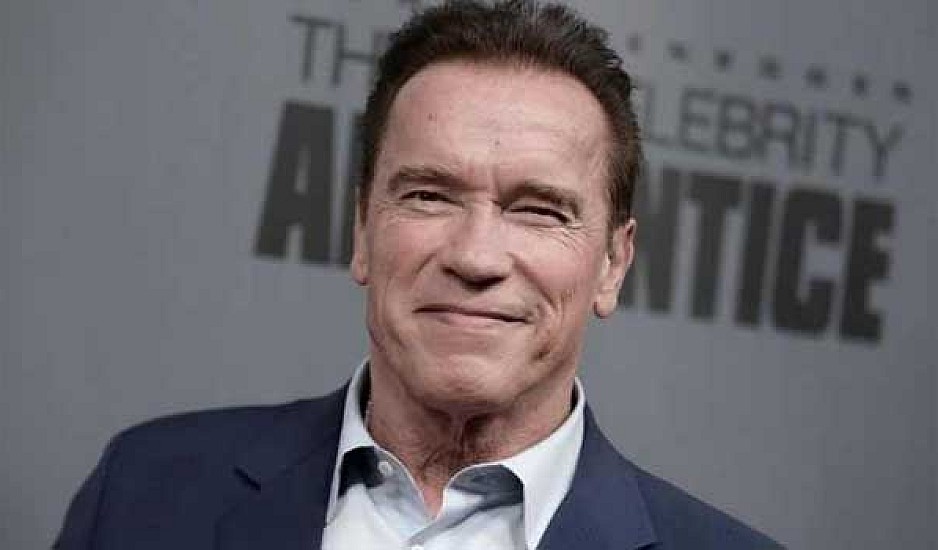 O Schwarzenegger επιβεβαίωσε τη συμμετοχή του Eddie Murphy στο σίκουελ του Twins