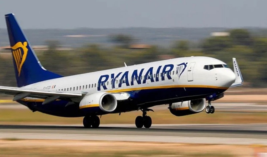 Ryanair: Τα πληρώματα καμπίνας προγραμματίζουν απεργιακές κινητοποιήσεις για 12 ημέρες μέσα στον Ιούλιο