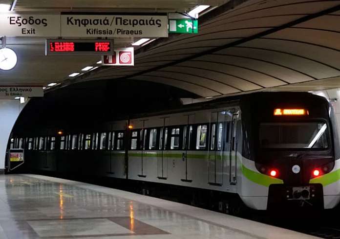 Μοναστηράκι: Επαναλειτουργεί ο σταθμός μετά το τηλεφώνημα για βόμβα - Κανονικά τα δρομολόγια