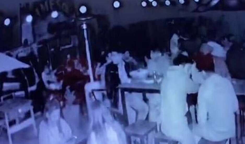 Σοκαριστικό βίντεο: Έκρηξη θερμάστρας σε μπαρ – Σκοτώθηκε 19χρονη
