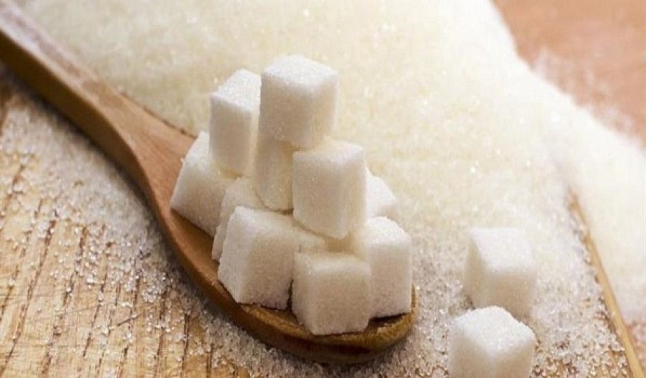 Μήπως τρώτε πολλή ζάχαρη; Δείτε πώς αντιδρά το σώμα