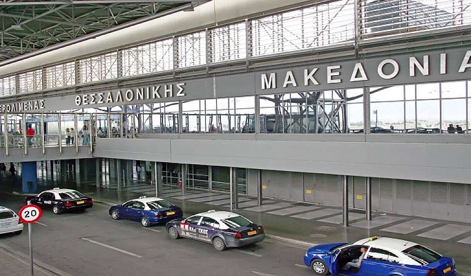 Χαμός σε αεροδρόμιο Μακεδονία: Έχασε την πτήση και η αντίδρασή του σόκαρε τους πάντες