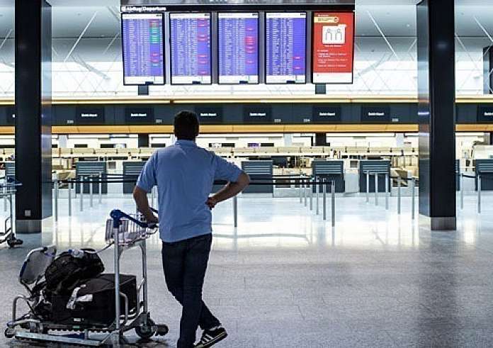 Aεροδρόμια: Aλλάζουν οι έλεγχοι - Ελεύθερη η μεταφορά υγρών ακόμη και πάνω από 100 ml