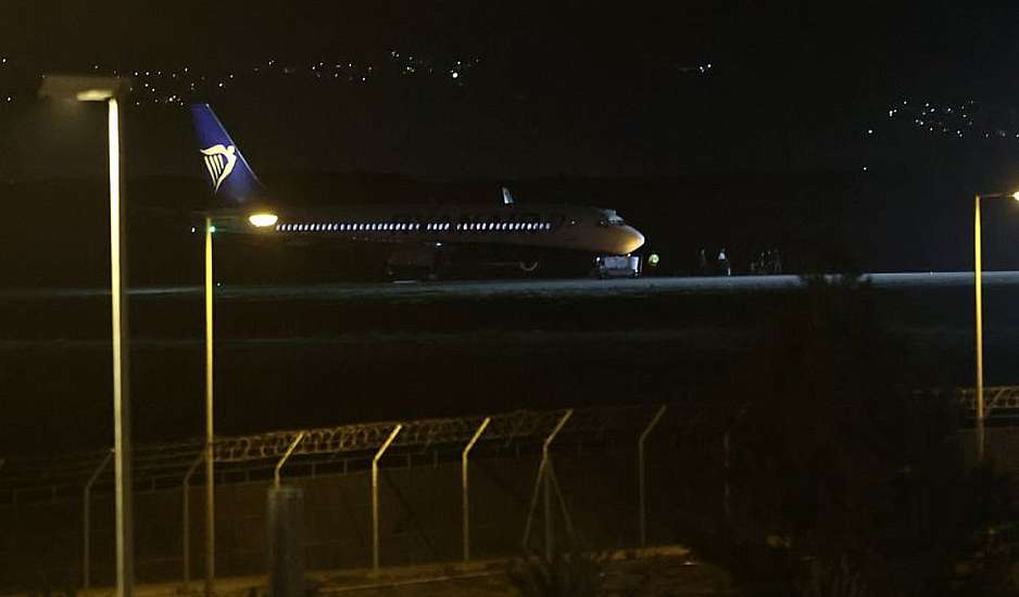 Λήξη συναγερμού στο Ελ. Βενιζέλος – Δεν υπήρχε βόμβα στο αεροπλάνο της Ryanair