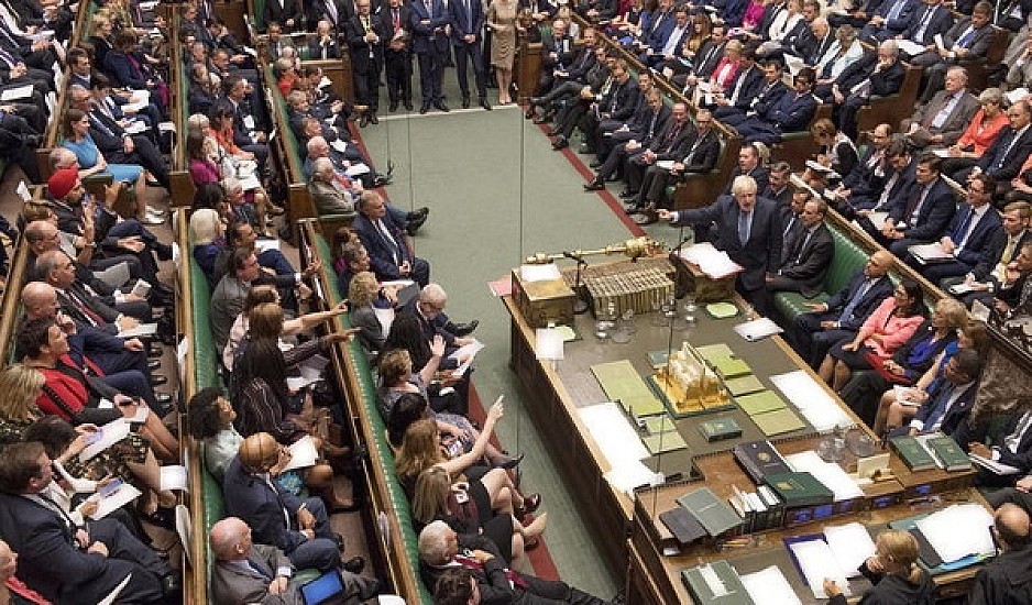 Bretix: Δύο προτάσεις και 2 τροπολογίες το Σάββατο στη βρετανική Βουλή