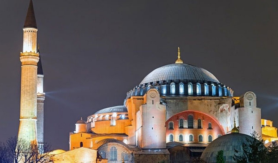 Ερντογάν: Η Αγιά Σοφία ανοίγει στις 24 Ιουλίου ως τζαμί – Θα την επισκέπτονται Μουσουλμάνοι και Χριστιανοί