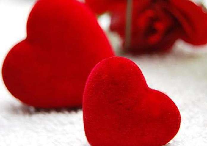 Και οι singles έχουν ψυχή: Αντί για Valentine's Day γιόρτασε την Galentine's Day