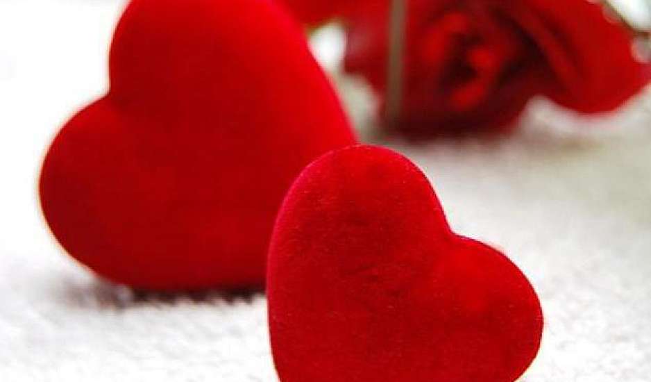 Και οι singles έχουν ψυχή: Αντί για Valentine's Day γιόρτασε την Galentine's Day