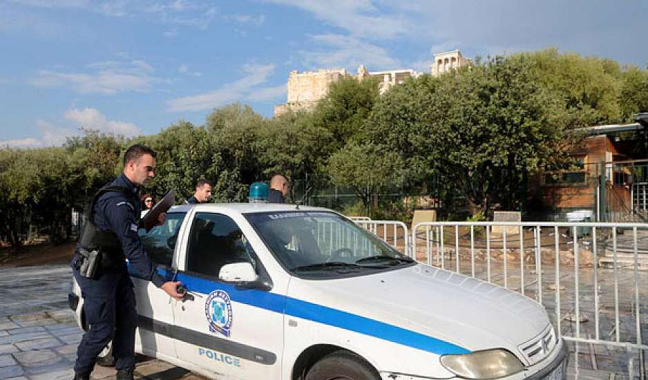 Αττική: Συνελήφθη 48χρονος για γενετήσιες πράξεις με ανήλικο