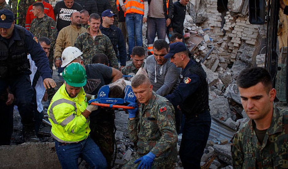 Σεισμός Αλβανία: Στους 21 ανήλθαν οι νεκροί, 600 οι τραυματίες