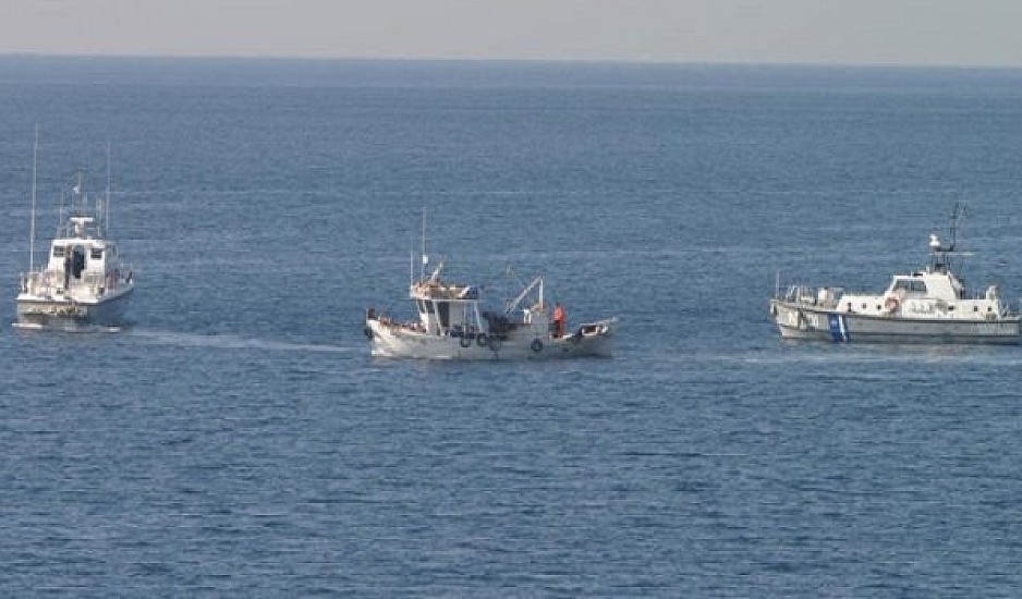 Από 27 Ιουνίου είναι τα τουρκικά αλιευτικά στην Τήνο και σε όλες τις Κυκλάδες