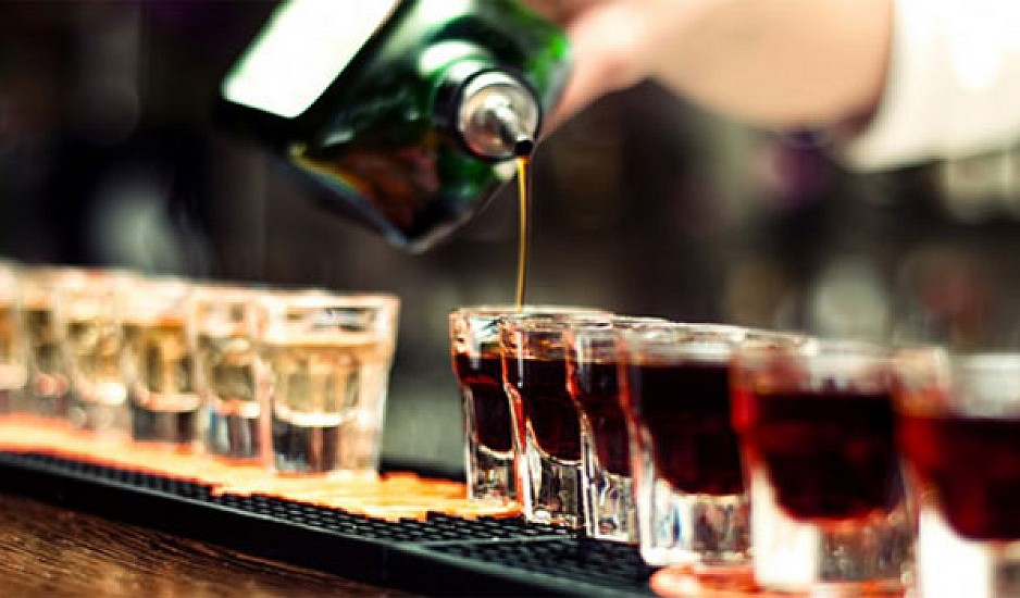 Μείωση της κατανάλωσης αλκοόλ στην Ελλάδα στο πρώτο κύμα της επιδημίας