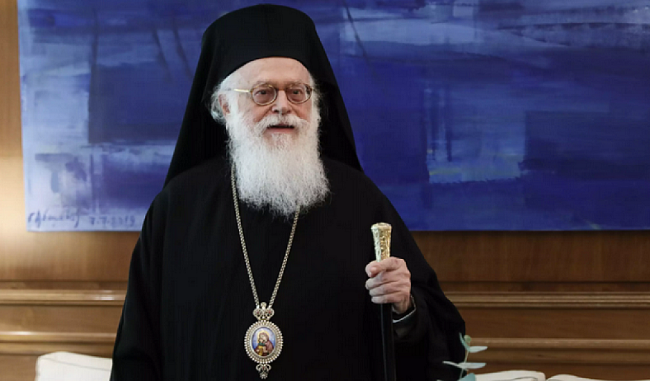 Σήκωσε ξανά πυρετό ο Αρχιεπίσκοπος Αλβανίας Αναστάσιος