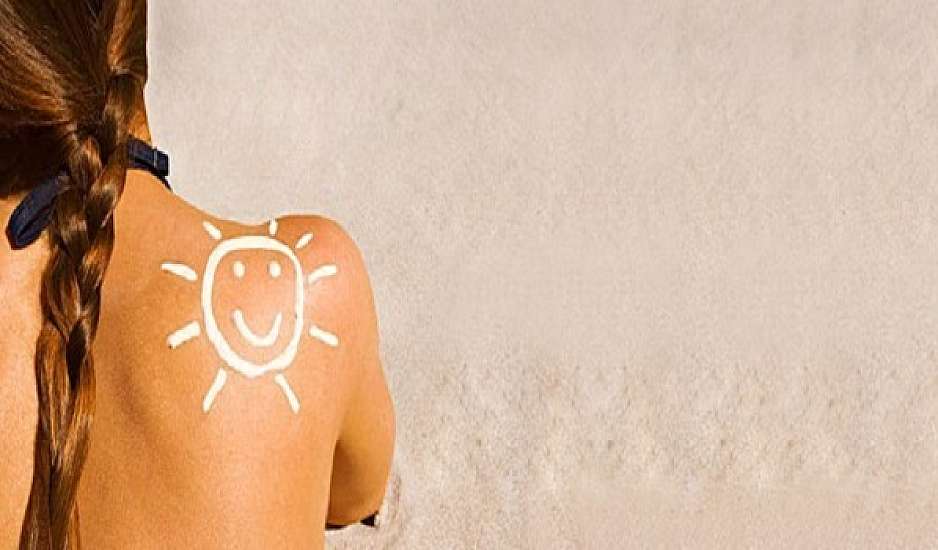 Beauté Κυριακής: 5 skincare tips για υγιή, λαμπερή επιδερμίδα το καλοκαίρι
