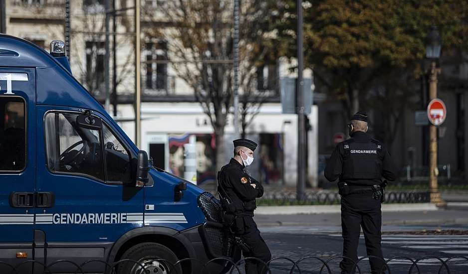 Γαλλία: Επίθεση σε ελληνική εκκλησία στη Λυών. Τραυματίας ο ιερέας