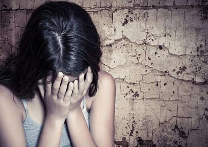 Σοκ στην Σύρο: Γυναίκα - επιχειρηματίας καταγγέλλει απόπειρα αποπλάνησης από τον θείο της