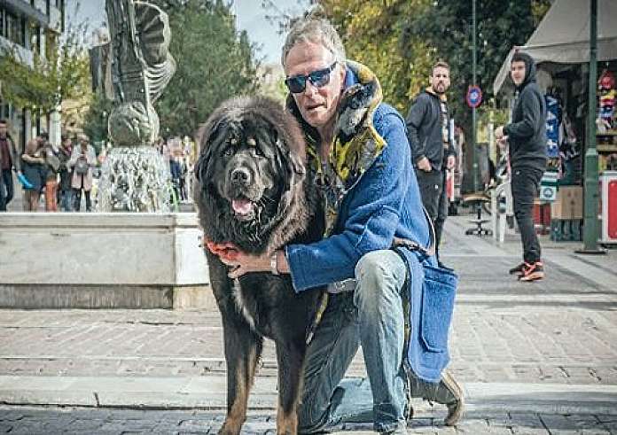 Ο ηθοποιός Αριστοτέλης Αποσκίτης πέθανε στην αγκαλιά του σκύλου του
