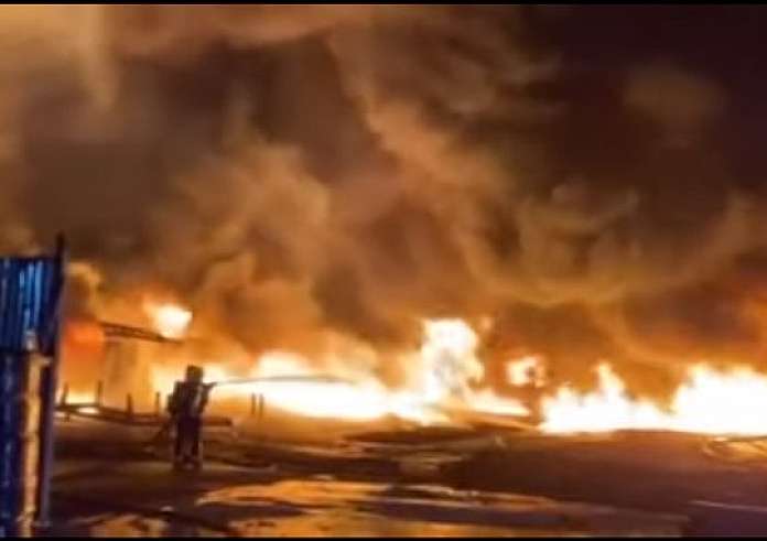Ασπρόπυργος: Κινητοποίηση της Πυροσβεστικής - Σηκώθηκαν εναέρια μέσα