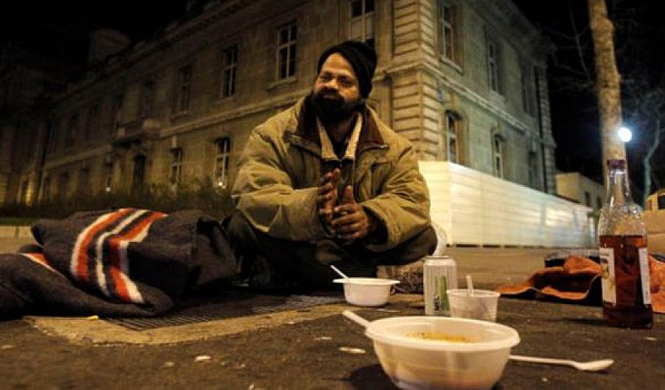 Δωρεάν ζεστή σούπα για τους άστεγους στην παγωμένη Ρωσία