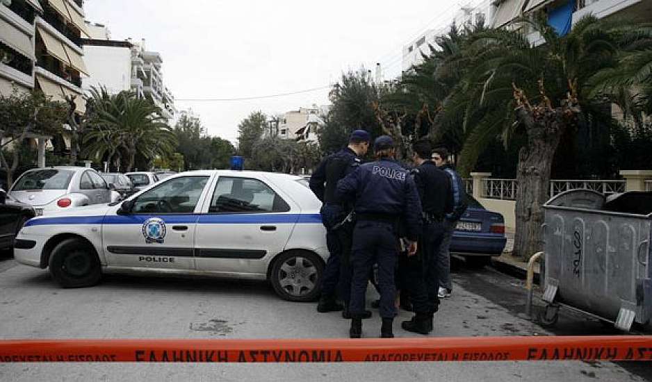 Ξάνθη: Μπλόκαραν αυτό το αυτοκίνητο και διαπίστωσαν την τριπλή παρανομία του οδηγού