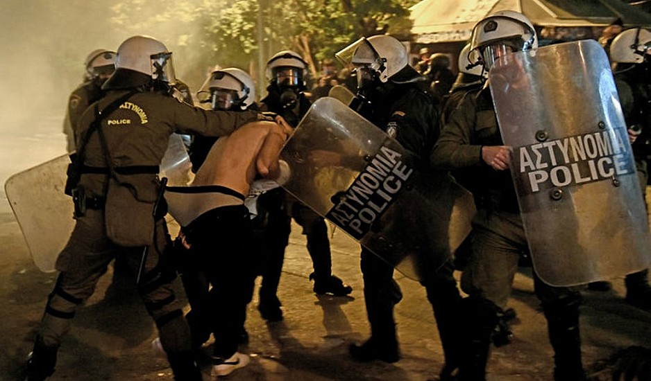 Σκληρή πολιτική αντιπαράθεση για την έκθεση του Στέιτ Ντιπάρτμεντ κατά της Ελλάδας
