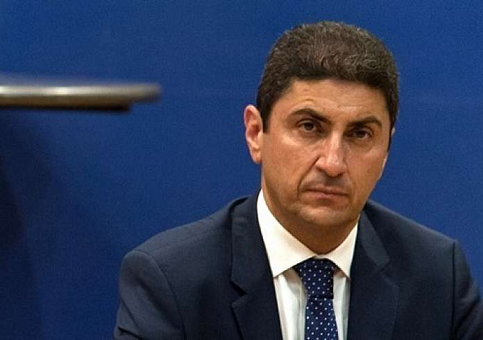 Αυγενάκης για νεκρό φίλαθλο στην Καλαμαριά: Το ποδόσφαιρο δεν είναι χώρος εκτόνωσης διαφορών