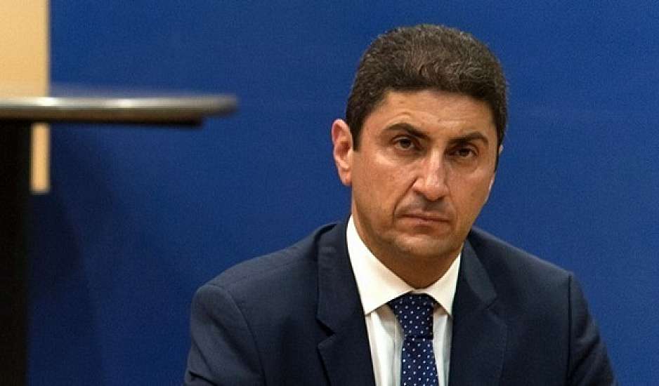 Αυγενάκης για νεκρό φίλαθλο στην Καλαμαριά: Το ποδόσφαιρο δεν είναι χώρος εκτόνωσης διαφορών