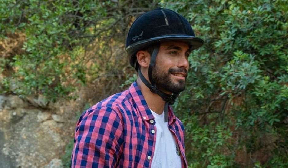 Κινείται νομικά εναντίον του Bachelor η εταιρεία με τα άλογα: Σκηνοθετημένο το ατύχημα
