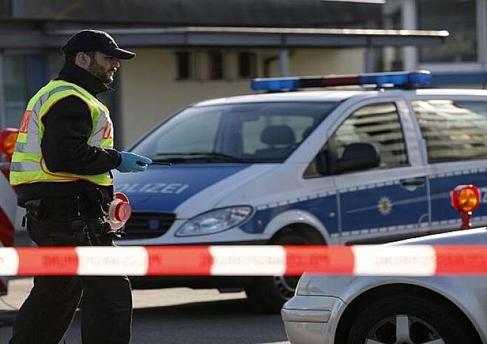 Συναγερμός στο Βερολίνο: Φωτιά σε εργοστάσιο παραγωγής όπλων - Κίνδυνος τοξικού νέφους