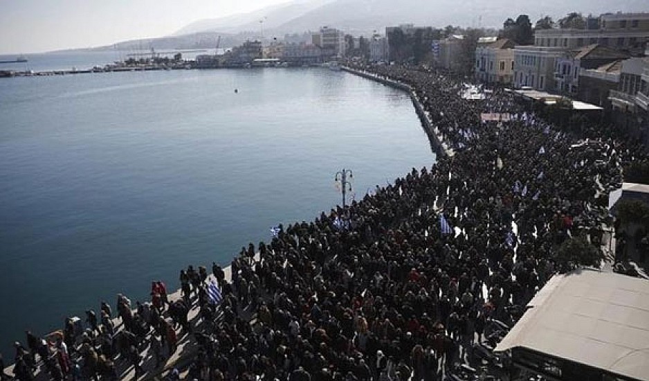 Αναβρασμός στα νησιά για το προσφυγικό - Στην Αθήνα οι δήμαρχοι