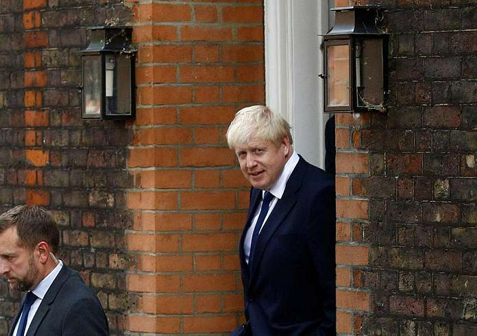 Brexit:  Με 16 μονάδες διαφορά προηγούνται οι Συντηρητικοί του Τζόνσον